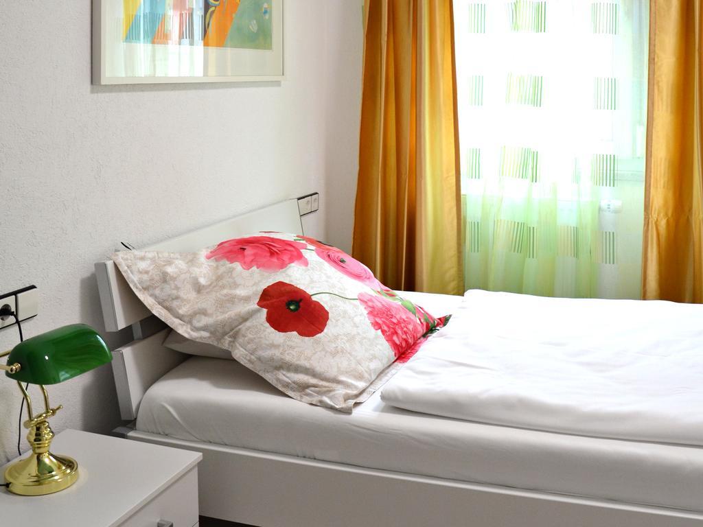 Pension Gino Nuertingen Extérieur photo